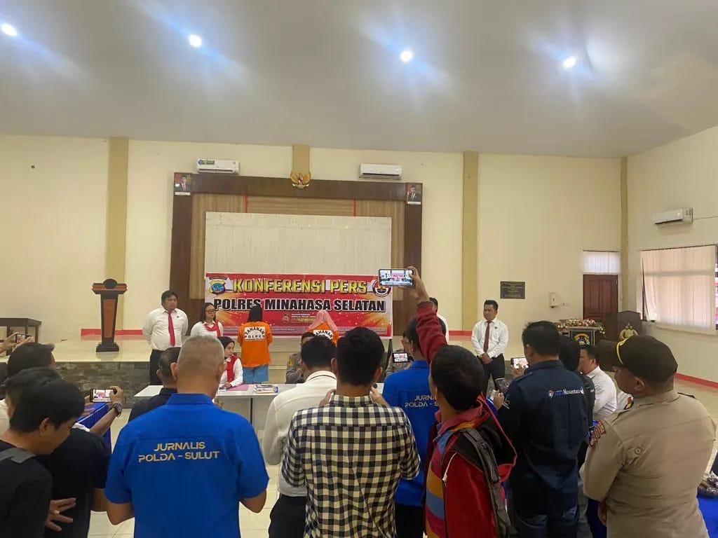 Polres Minahasa Selatan (Minsel) menggelar konferensi pers pengungkapan kasus investasi bodong, Senin (23/10/2023).
