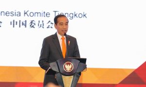 Presiden Joko Widodo saat menyampaikan sambutannya terkait kerja sama bilateral antara RI-China di bidang ekspor, investasi dan ketahanan pangan dalam acara Indonesia-China Business Forum, Beijing.