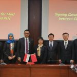 Kiri ke kanan: EVP Keuangan PLN, Maya Rani Puspita, Direktur Perencanaan Korporat dan Pengembangan Bisnis PLN, Hartanto Wibowo, Direktur Keuangan PLN, Sinthya Roesly, Direktur Utama PLN, Darmawan Prasodjo, President of CDB Xiamen Branch, Zeng Liqing, General Manager of International Cooperation Department II CDB, Li Yunzhi, Deputy General Manager of International Cooperation Department II CDB, Sun Bo, Director of Business Development Division II of International Cooperation Department II CDB, Dong Haoyu, dan Director of International Cooperation Division of CDB Xiamen Branch, Ruan Xuefeng.