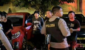 Personel Polresta Manado kembali hadir menjaga keamanan masyarakat dengan melaksanakan Patroli Sibulan pada malam Jumat (29/9/2023).