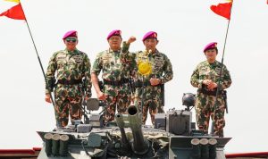 Kapolri Jenderal Polisi Drs. Listyo Sigit Prabowo menyampaikan Selamat Hari Ulang Tahun (HUT) ke-78 kepada TNI.