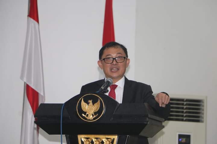 Rektor Unsrat Prof. Dr. Ir. Oktovian Berty Alexander Sompie, M.Eng, IPU ASEAN Eng (Foto : Dok. Unsrat)