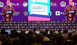 Presiden Republik Indonesia Joko Widodo saat menyampaikan sambutannya dalam opening ceremony World Hydropower Congress 2023 yang digelar di Bali Nusa Dua Convention Center (BNDCC) pada Selasa, (31/11). Foto: BPMI Setpres/Muchlis Jr.