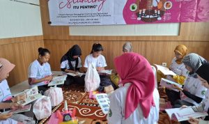 PLN melakukan sosialisasi hidup sehat kepada ibu-ibu hamil sebagai upaya pencegahan stunting.