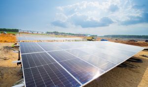 PLTS IKN 50 MW sebagai sumber listrik utama ramah lingkungan untuk Ibu Kota Negara Nusantara.