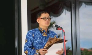 Rektor Unsrat Prof. Dr. Ir. Oktovian Berty Alexander Sompie, M.Eng. IPU. ASEAN Eng