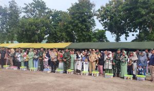 YBM PLN Palu Bagikan 100 Paket Bantuan Gizi