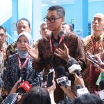Dalam kesempatannya bersama media di IIMS 2024, Direktur Utama PLN Darmawan Prasodjo mengatakan, pihaknya berkomitmen penuh untuk mendukung Pemerintah dalam mengakselerasi ekosistem kendaraan listrik di tanah air.