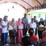 PLN Sulutenggo Serahkan Ribuan Paket Sembako di Desa Nain Minut