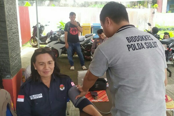 Subsatgas Dokkes OMB Polda Sulut Gelar Patroli Kesehatan di PPK Wanea