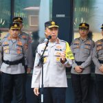 Apresiasi Perolehan Nilai Kompetensi Tertinggi, Kadiv Humas Beri Beasiswa 6 Bintara