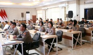 Latpraops, sebelum menggelar Operasi Keselamatan Samrat 2024, Polda Sulut melalui Direktorat Lalu Lintas melaksanakan latihan pra operasi, yang digelar di aula Tribrata Polda Sulut, Kamis (29/2/2024).