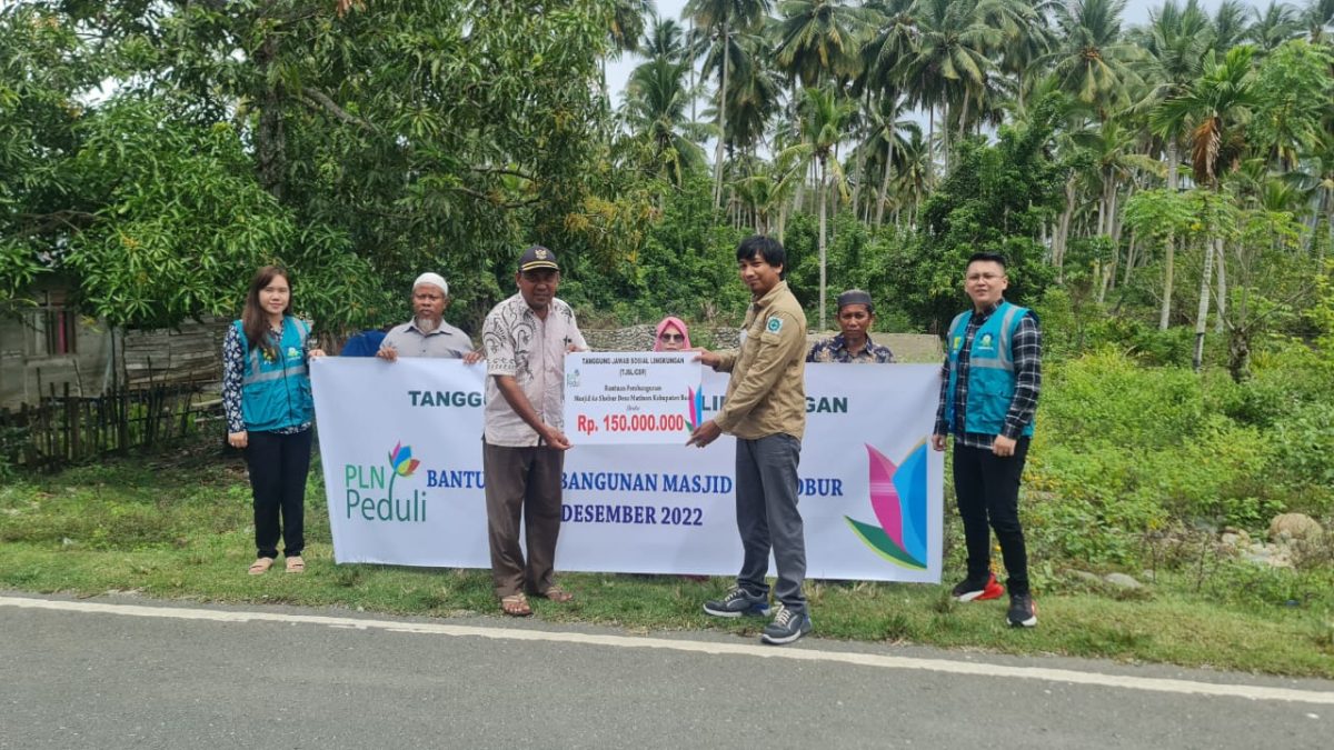 Pembangunan Masjid Al Shobur Buol Dibantu PLN
