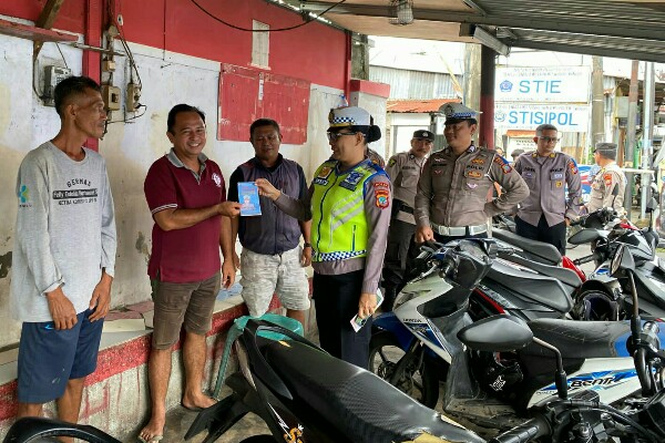 Hari pertama Operasi Kepolisian dengan sandi 'Keselamatan Samrat-2024' di Sulawesi Utara, petugas berhasil menjaring ratusan pelanggaran.