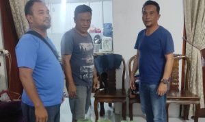 Satres Narkoba Polresta Manado melancarkan kegiatan KRYD (Kegiatan Rutin Yustisi dan Dialog) di Kelurahan Teling Atas Lk VII, Kecamatan Wanea, Kota Manado, Sabtu (27/4/2024).