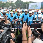 Dalam kesempatan tersebut, Direktur Utama PLN Darmawan Prasodjo (tengah) menyampaikan, pihaknya tengah bersiaga penuh terhadap sistem kelistrikan, personel hingga infrastruktur pendukung untuk menghadirkan momen lebaran tahun ini tanpa gangguan kelistrikan.