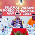 Kapolri Jenderal Listyo Sigit Prabowo meninjau langsung pengamanan peringatan aksi Hari Buruh Internasional atau May Day di Gelora Bung Karno (GBK), Jakarta, Rabu, 1 Mei 2024.