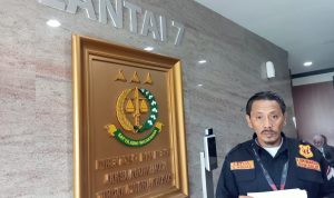 Ketua Harian Dewan Pimpinan Pusat LSM INAKOR Rolly Wenas