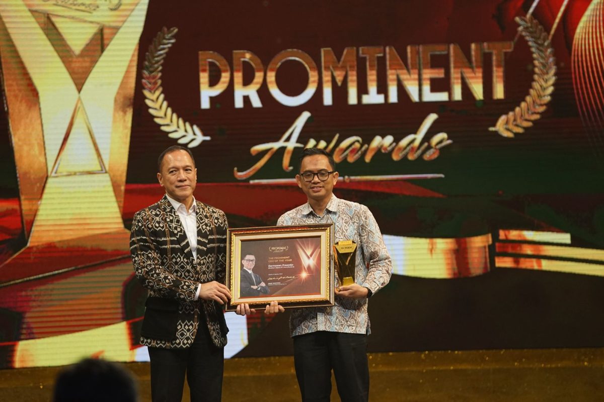Dirut PT PLN (Persero) Darmawan Prasodjo berhasil meraih penghargaan The Prominent CEO of The Year dalam ajang Prominent Award 2024.