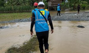 Petugas PLN Bahu Membahu Percepat Pemulihan Jaringan Listrik Karena Cuaca Ekstrim di Sulteng