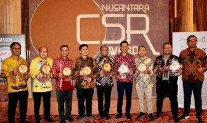 Direktur Utama PT PLN (Persero) Darmawan Prasodjo dinobatkan sebagai Pemimpin Transformasi Bisnis Berkelanjutan dalam ajang Nusantara Corporate Social Responsibility (CSR) Awards 2024 yang digelar La Tofi School of Social Responsibility di Hotel Indonesia Kempinski, Jakarta, Rabu (17/7).