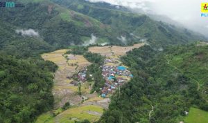 PLN Unit Induk Distribusi (UID) Sulawesi Utara, Tengah, dan Gorontalo (Suluttenggo) melalui Unit Pelaksana Proyek Ketenagalistrikan (UP2K) Sulawesi Tengah, bekerja sama dengan Unit Layanan Pelanggan (ULP) Donggala, berhasil mengalirkan listrik ke Desa Peana, Kecamatan Pipikoro, Kabupaten Sigi.