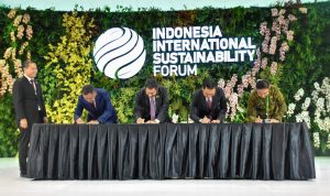 PT PLN (Persero) melalui subholding PLN Energi Primer Indonesia (PLN EPI) dan PLN Indonesia Power (PLN IP) menegaskan komitmennya dalam meningkatkan pemanfaatan energi baru terbarukan (EBT) di Indonesia.