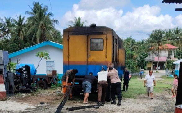 PLN Tahuna Terus Lakukan Koordinasi Percepat Pemulihan Sistem Kelistrikan Pulau Mangaran