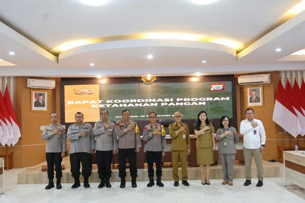 Polda Sulawesi Utara menggelar Rapat Koordinasi Program Ketahanan Pangan bersama instansi terkait, di aula Tribrata Polda Sulut, Selasa (18/2/2025).