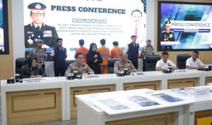 Polda Jatim berhasil membongkar kasus tindak pidana Informasi dan Transaksi Elektronik (ITE).