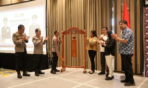 Brigjen Pol Bahagia Dachi DivHumas Polri menggelar diskusi publik tentang Keterbukaan Informasi Publik (KIP) di wilayah hukum Polda Sulawesi Utara.