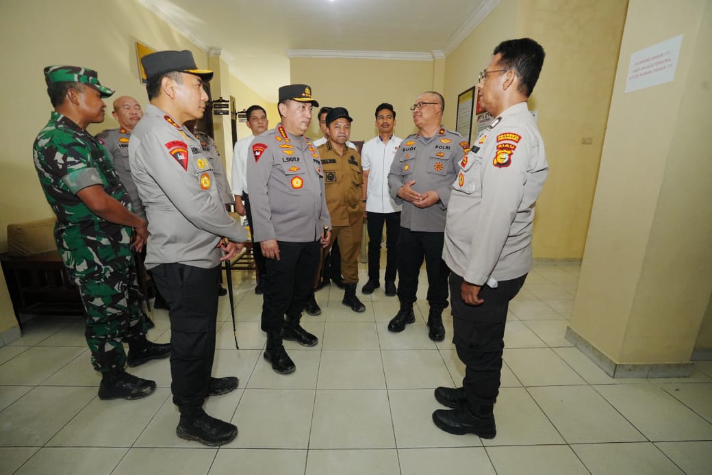 Mengenal Aiptu Jimmy Farma, Ps. Kasihumas Polsek Rumbai Pesisir, Pekanbaru, Riau, menjadi inspirasi masyarakat setelah mendirikan Pondok Tahsin Al-Qur’an Baitul Ihsan.