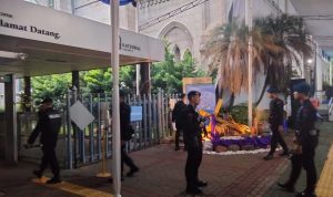 Polisi Amankan Ibadah Paskah di Gereja Katedral Jakarta