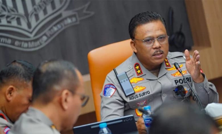 Korlantas Polri menggelar rapat persiapan pengamanan yang dipimpin langsung oleh Kakorlantas Polri Irjen Pol Agus Suryonugroho bersama para pejabat utama Korlantas Polri.