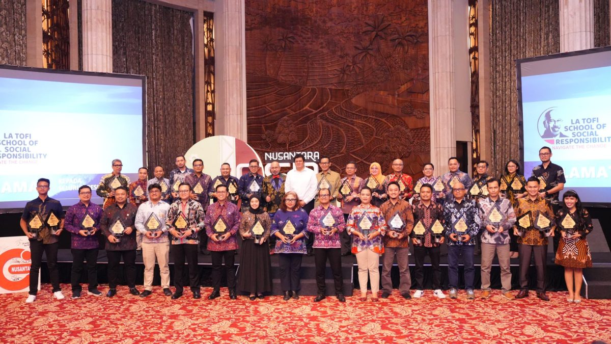 PLN meraih 43 penghargaan dan Predikat Platinum SDGs dalam ajang Nusantara CSR Awards 2025. Ajang ini diselenggarakan oleh The La Tofi School of Social
