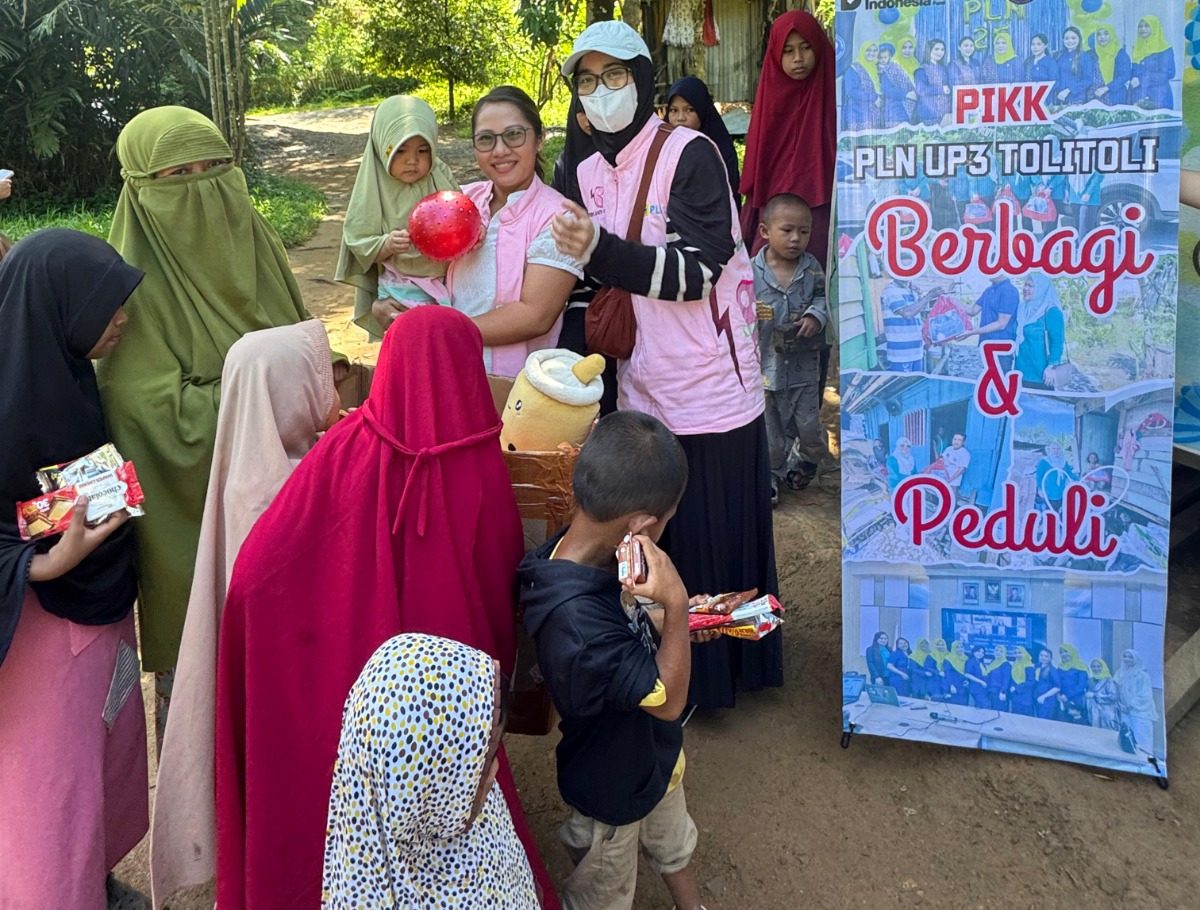 Srikandi dan PIKK PLN UP3 Tolitoli Berbagi Kebahagiaan di Yayasan Ihsanul Ummah Buntuna