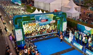 PLN Electric Run 2025 menargetkan 7.500 pelari dapat berkontribusi dalam memangkas emisi karbon hingga 21.812 Kg CO2.