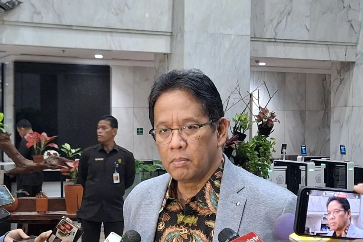 Menteri Keuangan Purbaya Yudhi Sadewa saat ditemui wartawan di Kantor Kementerian Keuangan, Jakarta, Kamis (23/10/2025). (ANTARA/Bayu Saputra)