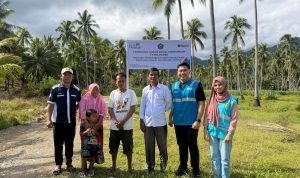 Di bawah langit Kecamatan Lemito, Kabupaten Pohuwato, fajar baru saja menyingsing. Bagi para petani di Desa Suka Damai, suara alam di pagi hari