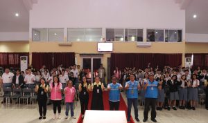 PT PLN (Persero) Unit Induk Distribusi (UID) Sulawesi Utara, Sulawesi Tengah, dan Gorontalo (Suluttenggo) melalui komunitas perempuan tangguhnya sukses menggelar program Tanggung Jawab Sosial dan Lingkungan (TJSL) bertajuk "Srikandi Goes To School – Electricity for a Brighter Future".