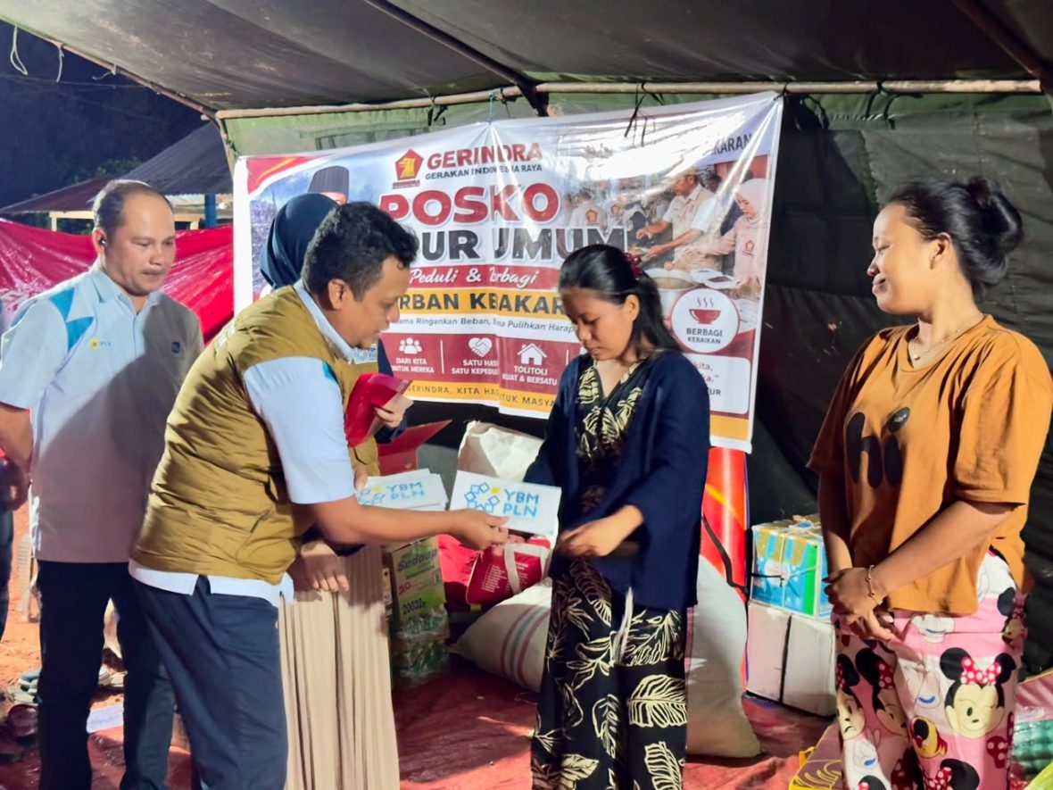 PLN Peduli, Yayasan Baitul Maal (YBM), dan serikat pegawai PLN UP3 Tolitoli bergerak sigap menyalurkan bantuan kemanusiaan