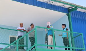PT PLN (Persero) Unit Induk Distribusi Sulawesi Utara, Sulawesi Tengah, dan Gorontalo (UID Suluttenggo) melalui Unit Pelaksana Pelayanan Pelanggan (UP3) Gorontalo meresmikan bantuan Program Tanggung Jawab Sosial dan Lingkungan (TJSL) di Kelurahan Tilihuwa, Kecamatan Limboto, Kabupaten Gorontalo, pada Jumat (17/7).