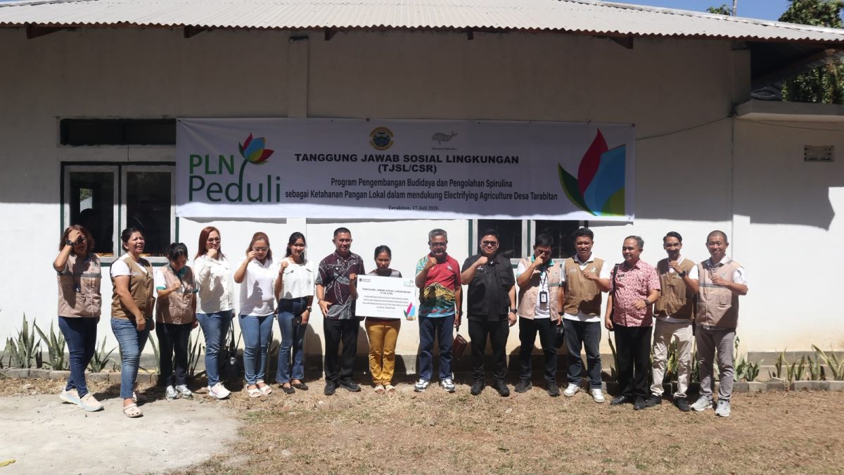 PT PLN (Persero) UP3 Manado meluncurkan program pengembangan budidaya dan pengolahan spirulina di Desa Tarabitan, Kecamatan Likupang Barat, Kabupaten Minahasa Utara.
