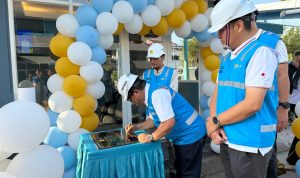 PT PLN (Persero) resmi menambah dan mengoperasikan fasilitas Stasiun Pengisian Kendaraan Listrik Umum (SPKLU) Center berteknologi fast charging di Kantor PLN UP3 Palu pada Rabu (27/8).