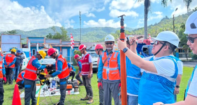 PT PLN (Persero) Unit Pelaksana Pelayanan Pelanggan (UP3) Tahuna menggelar Apel dan Inspeksi Peralatan Siaga untuk memastikan keandalan pasokan listrik menjelang peringatan Hari Ulang Tahun (HUT) ke-81 Kemerdekaan Republik Indonesia.