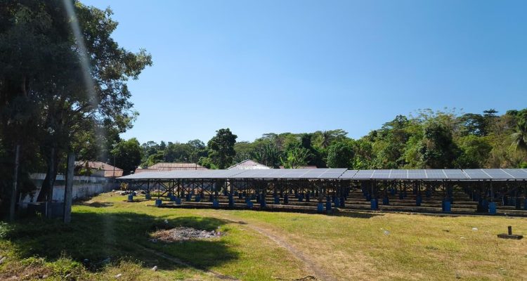 PLN UID Suluttenggo PLN terus melakukan berbagai upaya untuk menjaga keandalan dan kontinuitas pasokan listrik bagi masyarakat di Pulau Bunaken.
