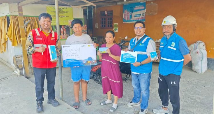 Memaknai Hari Pelanggan Nasional (Harpelnas) 2026, PT PLN (Persero) Unit Pelaksana Pelayanan Pelanggan (UP3) Gorontalo menghadirkan cara yang berbeda dan penuh kehangatan dalam memberikan apresiasi kepada pelanggan.