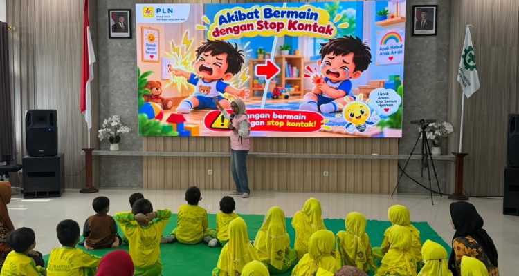 PT PLN (Persero) terus memperkuat komitmennya dalam membangun budaya Keselamatan dan Kesehatan Kerja (K3) serta ketenagalistrikan di tengah masyarakat, salah satunya melalui edukasi sejak usia dini.