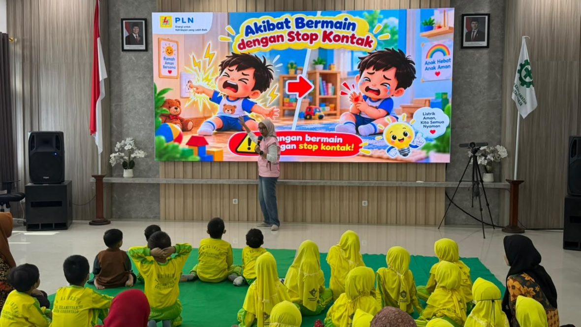 PT PLN (Persero) terus memperkuat komitmennya dalam membangun budaya Keselamatan dan Kesehatan Kerja (K3) serta ketenagalistrikan di tengah masyarakat, salah satunya melalui edukasi sejak usia dini.
