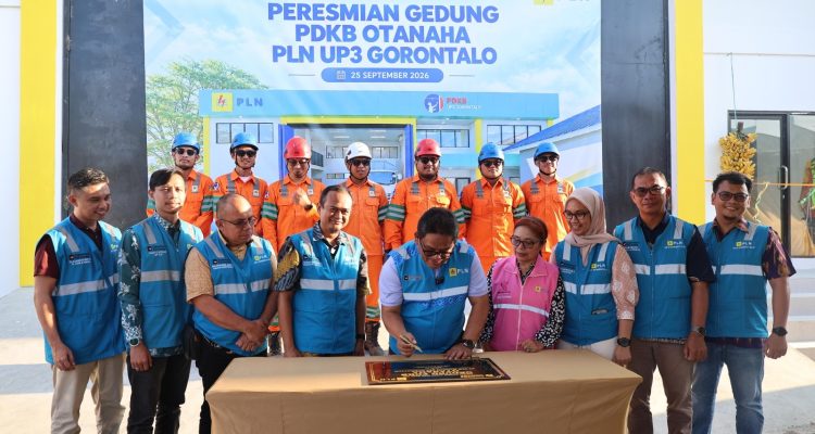 UP3 Gorontalo PT PLN (Persero) Unit Pelaksana Pelayanan Pelanggan (UP3) Gorontalo terus memperkuat kesiapan dalam menjaga keandalan pasokan listrik melalui penyediaan sarana dan prasarana yang representatif bagi Tim Pekerjaan Dalam Keadaan Bertegangan (PDKB).